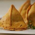 <h4>Veg Samosa